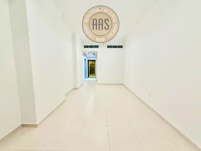 Like A Brand New Building Close To Park 75k With 1 Month Free