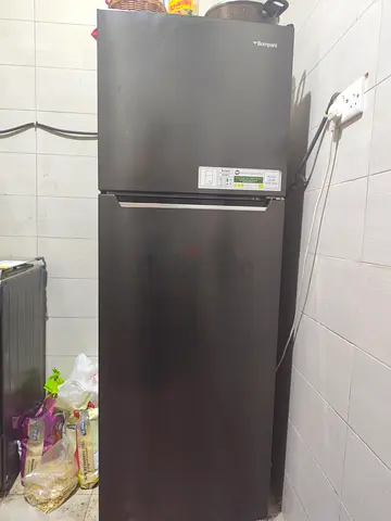 ثلاجة