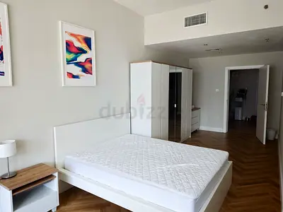 Lovely Large Room with a Beautiful Private Balcony and Western Flatmates