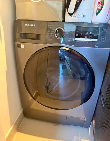 Samsung combo washer dryer like new 8/6 very good working free delivery installation