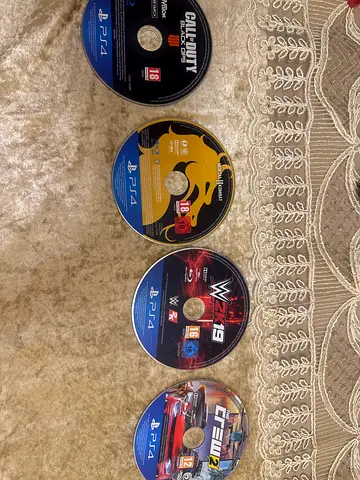 CDs