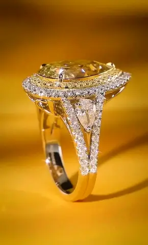 💎 For Sale | Natural Fancy Yellow Diamond Ring – GIA Certified