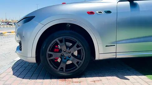 صورة مصغرة 17 لـ 2020 Maserati LEVANTE