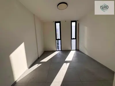 Kitchen Spacious || Spacious STUDIO || 32k 4- payment
