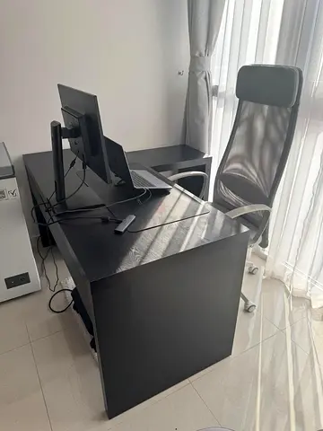 Urgent sale - Executive home office desk in perfect condition