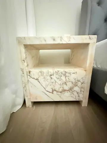 Marble-effect bedside table / nightstand