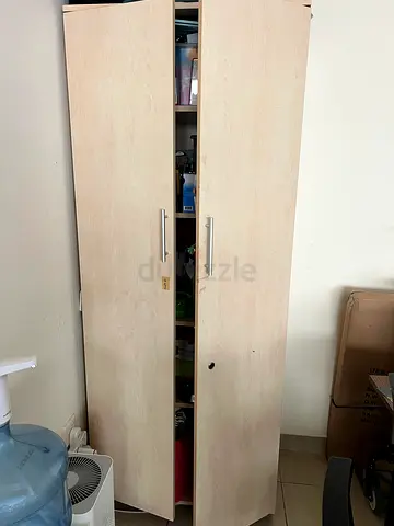 Good condition cabinet