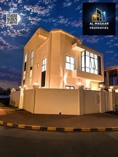 6. Master bedrooms - Corner unit on two streets / Ground, first floor and roof - Includes registrati