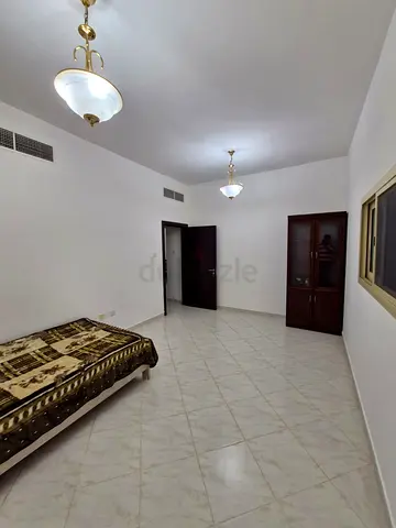 BED SPACE AVAILABLE FOR FAMILY and  OR CUTIVE SOUTH INDIAN BACHELOR IN MUWEILAH, SHARJAH | AED 1,500