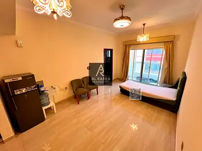 موقع مميز-بلكونه-جاهز للسكن-قريب من جميع الخدمات-مفروش بالكامل