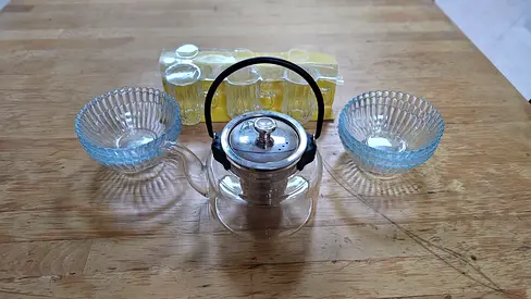 Glass Teapot with Glass Dessert Bowls and cups - Good Condition new and never used