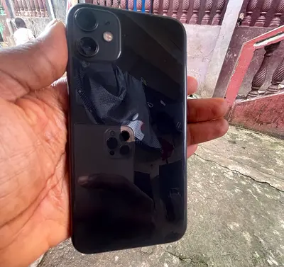 iPhone 11