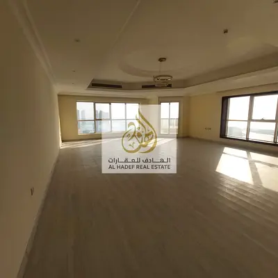 🏡 للإيجار السنوي في الخان – الشارقة | 3 غرف وصالة + غرفة خادمة ماستر | إطلالة مفتوحة | جيم ومسبح وباركن مجاني | 4 دفعات