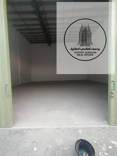 Warehouse for rent 10,300 sq ft 233 kW electricity price 400,000 AED
