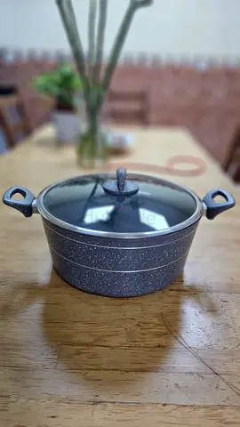 New Royalford Stoneline non-stick cooking pot with glass lid - 24cm