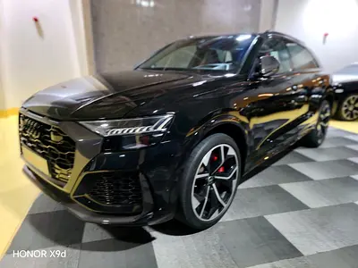 Audi RS Q8 2022 50 Years Edition - GCC Specs - Pristine Condition