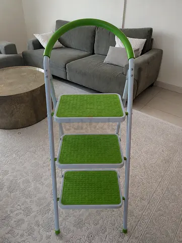 Lightweight 3-Step Folding Ladder / Step Stool — Green
