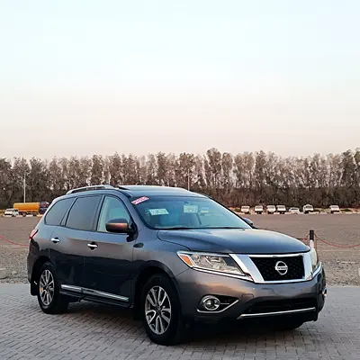 Nissan Pathfinder Platinum 2015 - American Specs - Fully Loaded
