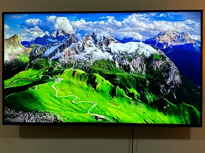 JVC 4K 50’’ TV for sale with complete accessories in brand new condition