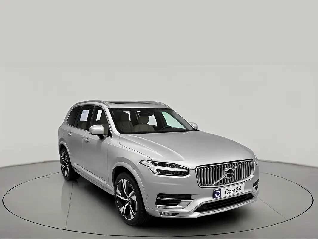 Volvo XC90 2023 — photo 1 of 13