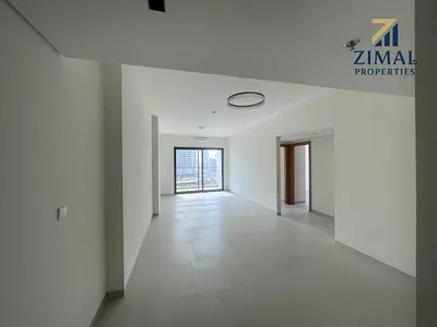 Spacious Brand New 3Bed Laundry + Store+ Maid Available