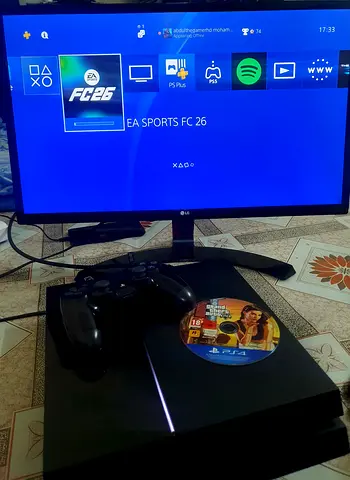 Playstation 4 Fat with GTA game