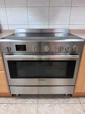 Bosch New Model Electric Cooker stove with oven 90cm