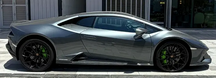 GCC Spec..Lamborghini Huracan EVO Coupe 2020..Under main dealer warranty !!
