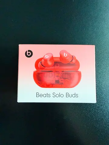 Beats Solo Buds