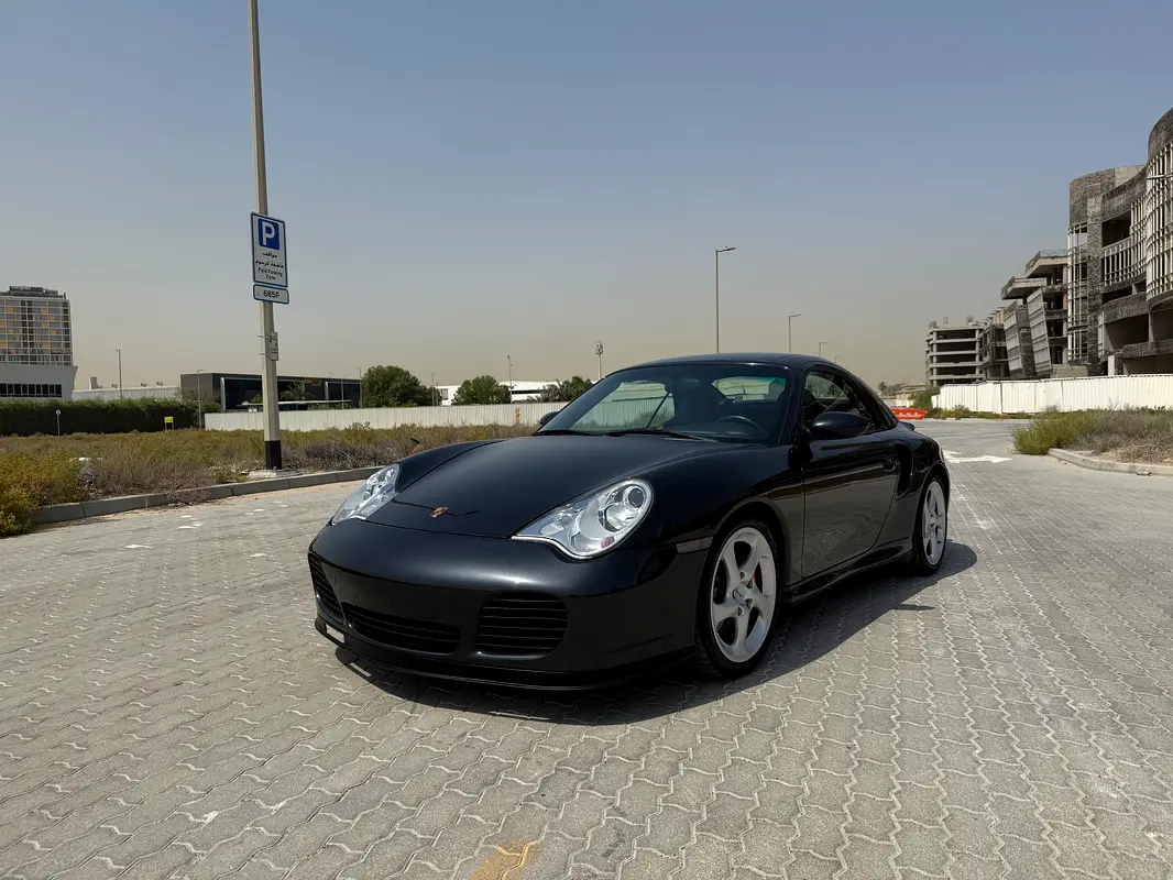 Porsche 911 2004 — photo 1 of 20