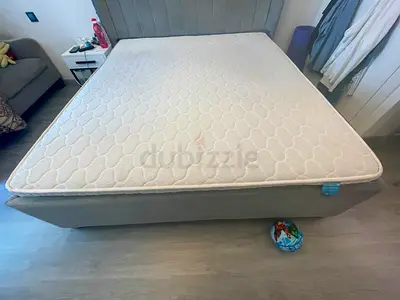 mattress - good condition