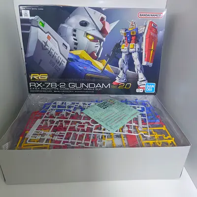 RG RX-78-2 2.0 Bandai Gundam  HG Gouf Custom with Resin Parts