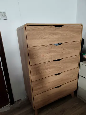 Chest of Drawers ( 5 drawers wood laminated)