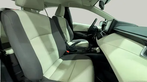 2023 Toyota COROLLA photo 6