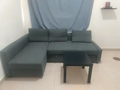 Modern Gray L-Shaped Sectional Sofa with Black Side Table