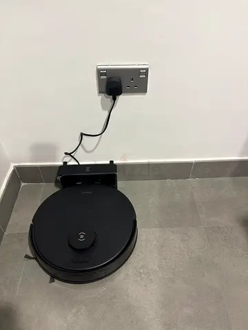 Robot Vacuum Cleaner with Charging Dock - Good Working Condition