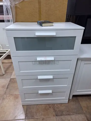 Chester drawer
