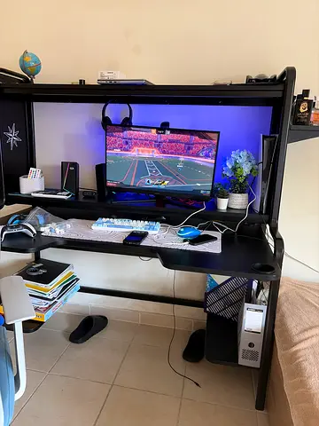 Big gaming desk