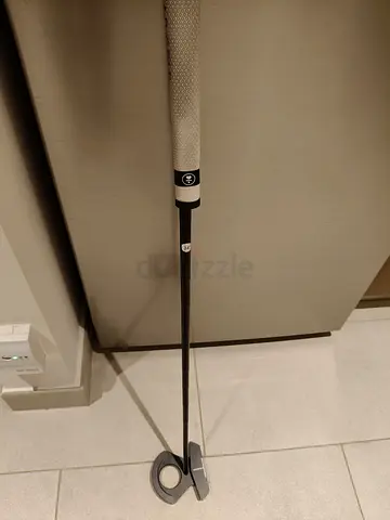 Used lab golf putter - good condition size 34. Urgent sale