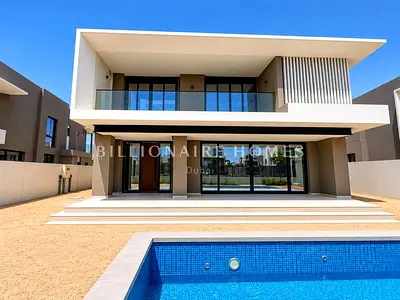Premium Standalone Villa | Huge Plot/BUA | On SZR