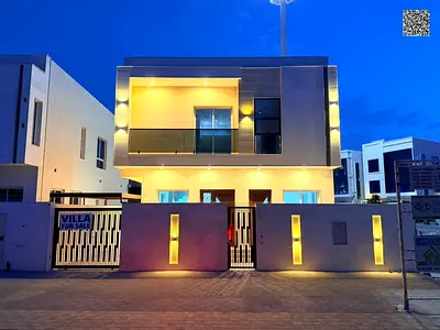 An unmissable opportunity! A 5-bedroom villa with a roof terrace in a strategic location directly on Street 311, including registration and ownership