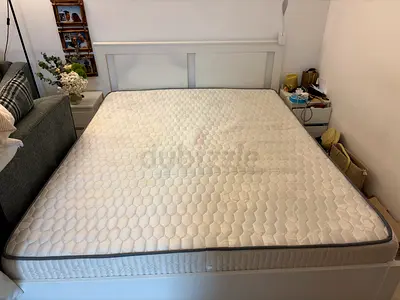 iMetis Premium Bonnell Spring Mattress – 160 x 200 cm Good Condition
