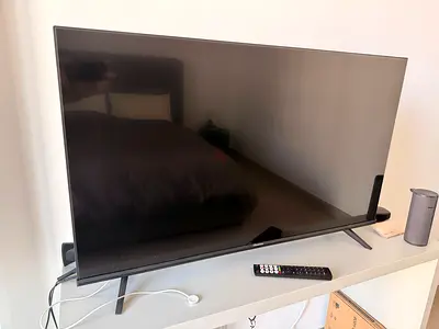 Hisense 43 Inch TV FHD Smart OS Vidaa TV