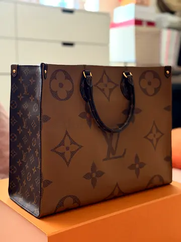 Louis Vuitton Onthego GM Giant Mono