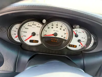 2004 Porsche 911 照片 19