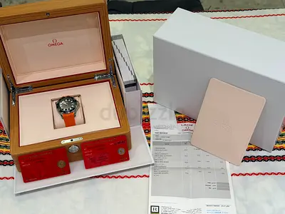 Omega Seamaster Diver 300M with Orange Strap, Full Set and Box