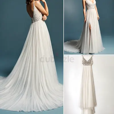 White Lace V-neck Wedding Dress with Tulle Skirt and Train - Size Available
