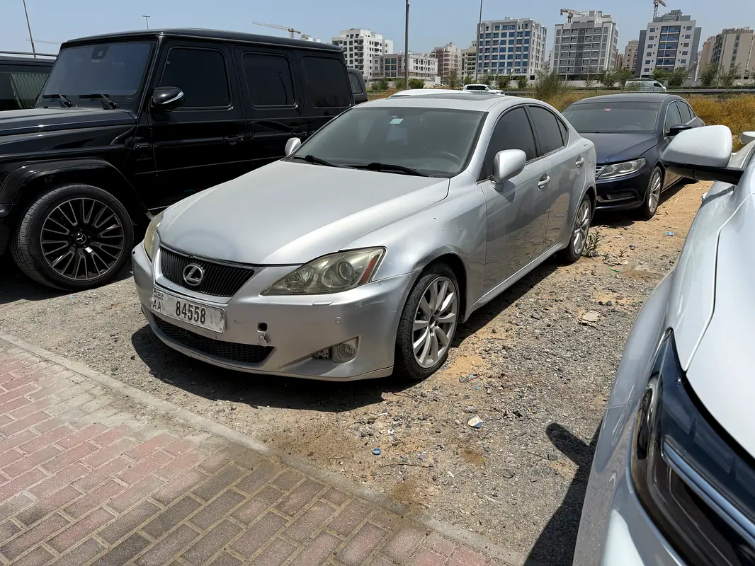 Lexus IS-Series 2007 — photo 1 of 11