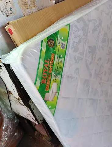 Single/Small Mattress - Brand New in Plastic (Royal Medical Mattress)