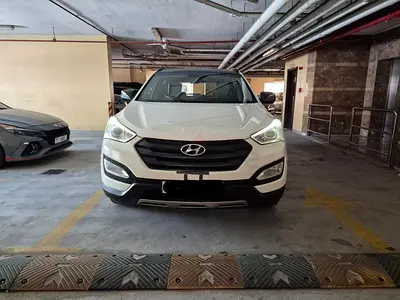 Hyundai Santa Fe 2012 GCC Specs - Reliable Family SUV